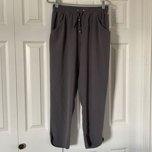 Women’s Elastic Waist Guess Pants Size M🔥🔥
